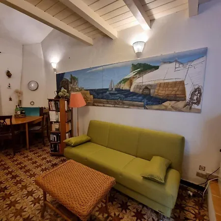 Ferienwohnung Fuer 6 Personen Ca 65 Qm In Carro, Italienische Riviera Italienische Westkueste Apartman *