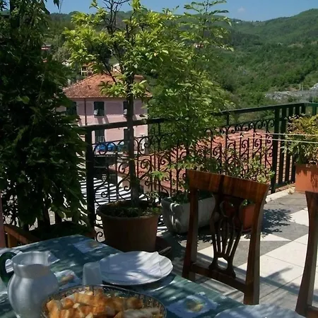 Apartman Ferienwohnung Fuer 6 Personen Ca 65 Qm In Carro, Italienische Riviera Italienische Westkueste